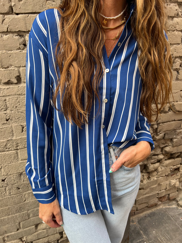 LONG SLEEVE BLUE STRIPED BUTTON UP - THE HIP EAGLE BOUTIQUE