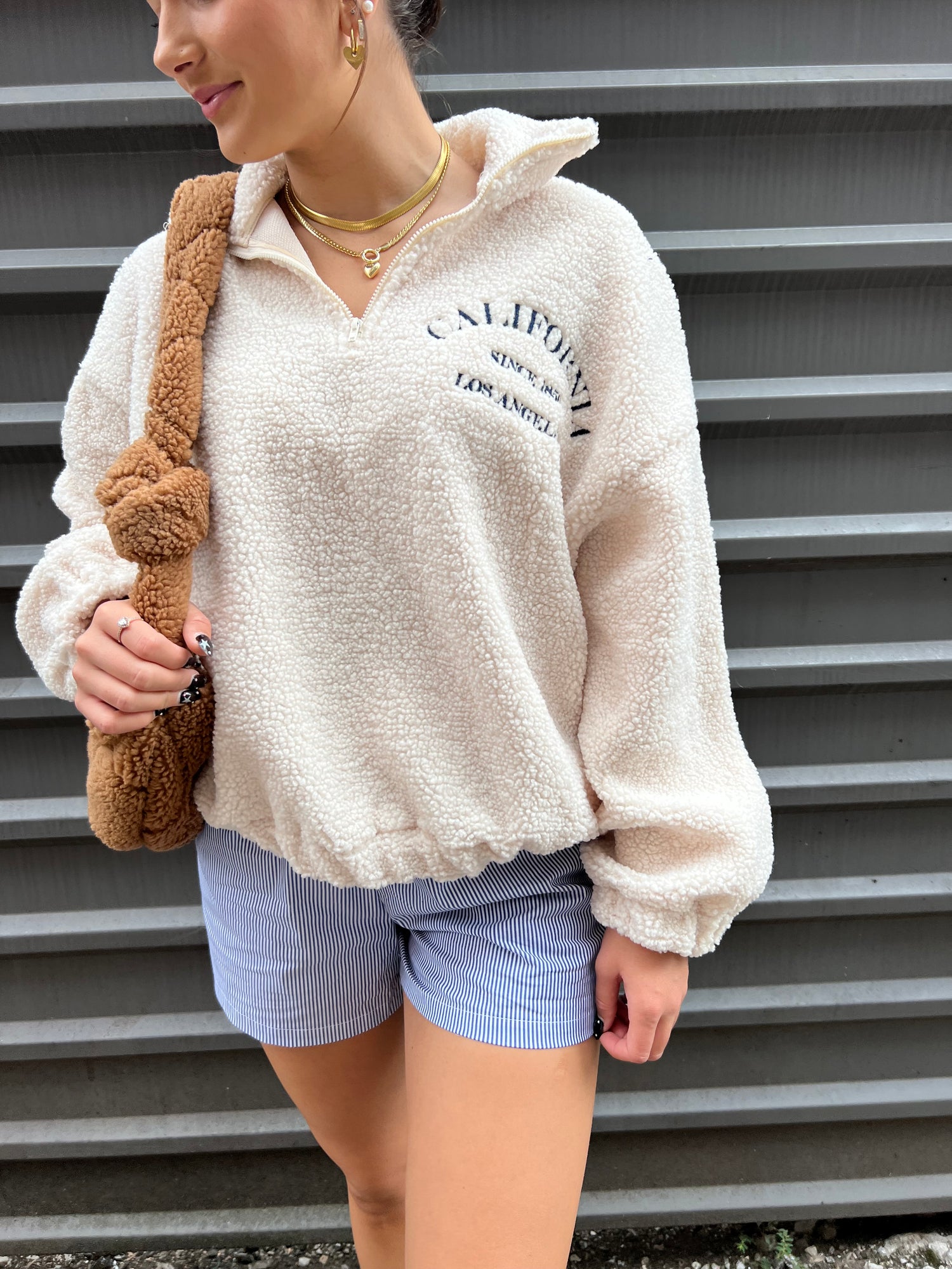 CALI SHERPA PULLOVER IN IVORY- THE HIP EAGLE BOUTIQUE